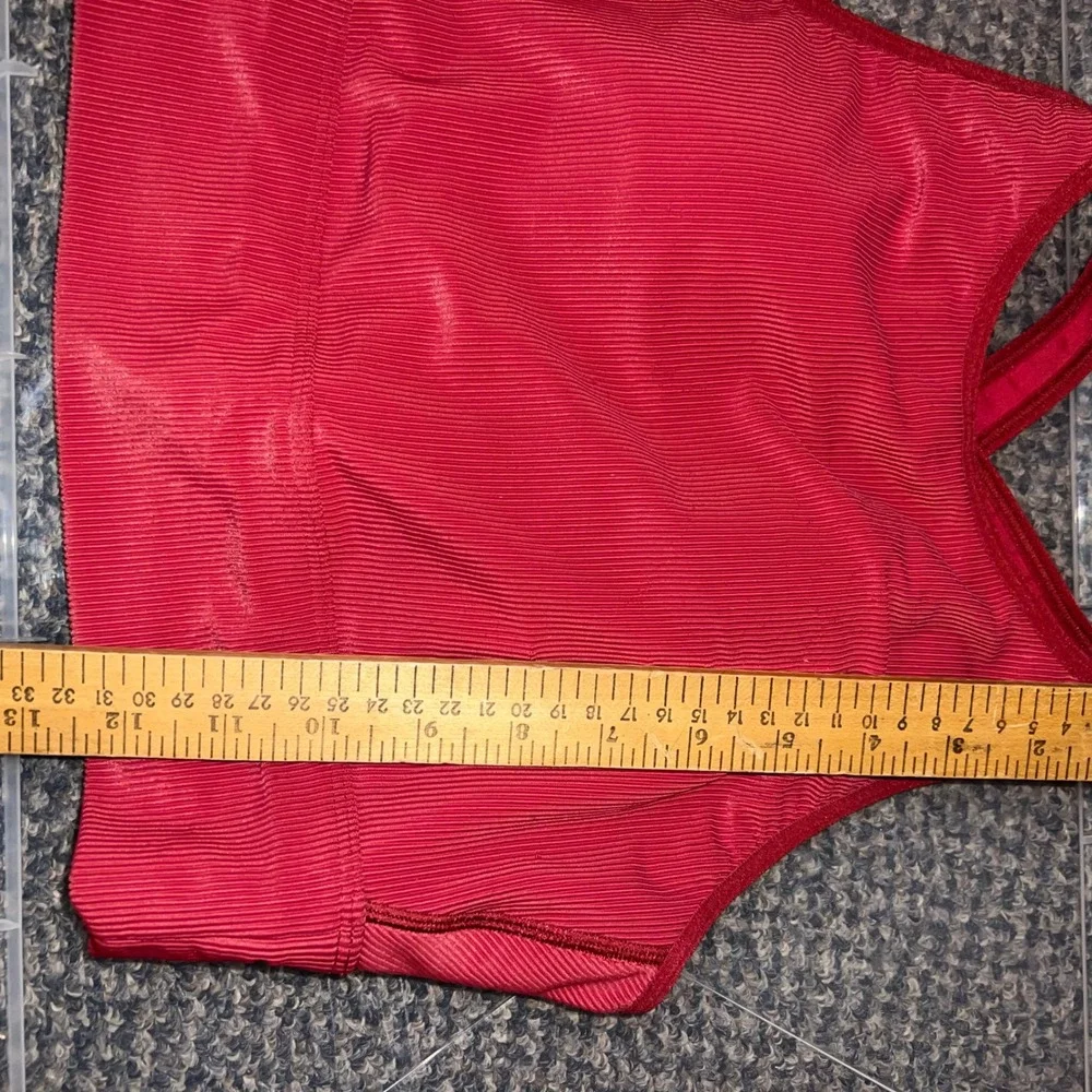 CALIA Sports Bra Womens Medium Red Excellent Ribbed High Neck Crossback Active